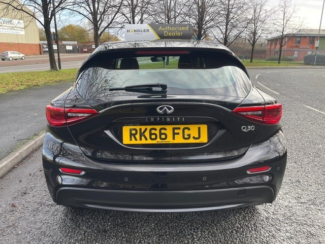 Used Infiniti Q30 2016 for sale - 76800779: Photo 6