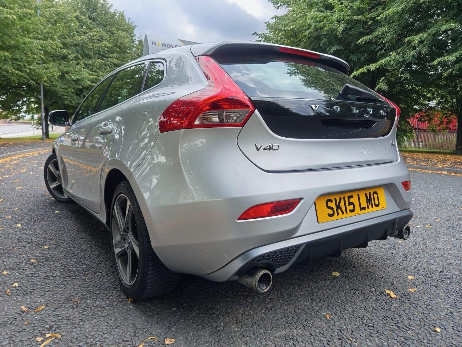 Used Volvo V40 2015 for sale - 76597679: Photo 13