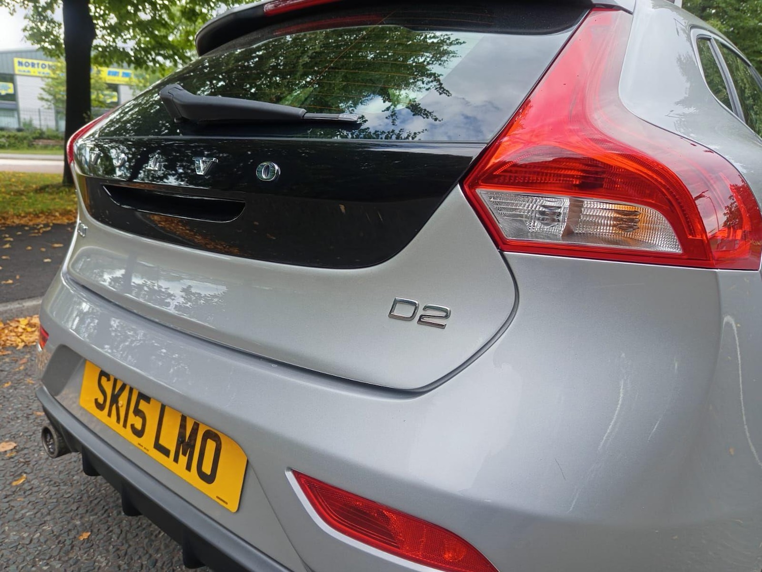 Used Volvo V40 2015 for sale - 76597679: Photo 16