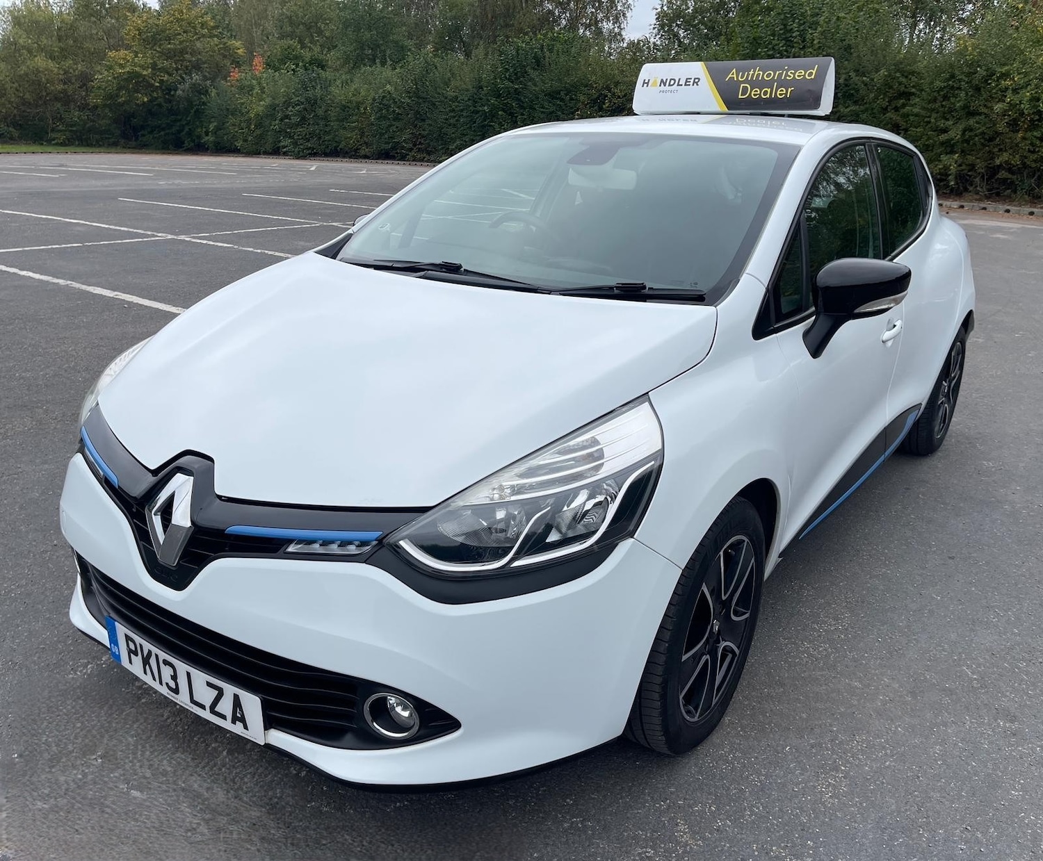 Used Renault Clio 2013 for sale - 76294381: Photo 3