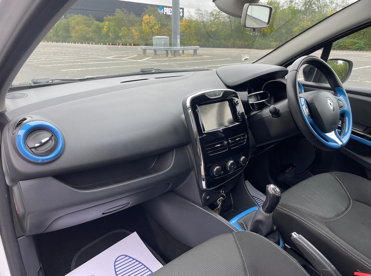 Used Renault Clio 2013 for sale - 76294381: Photo 32