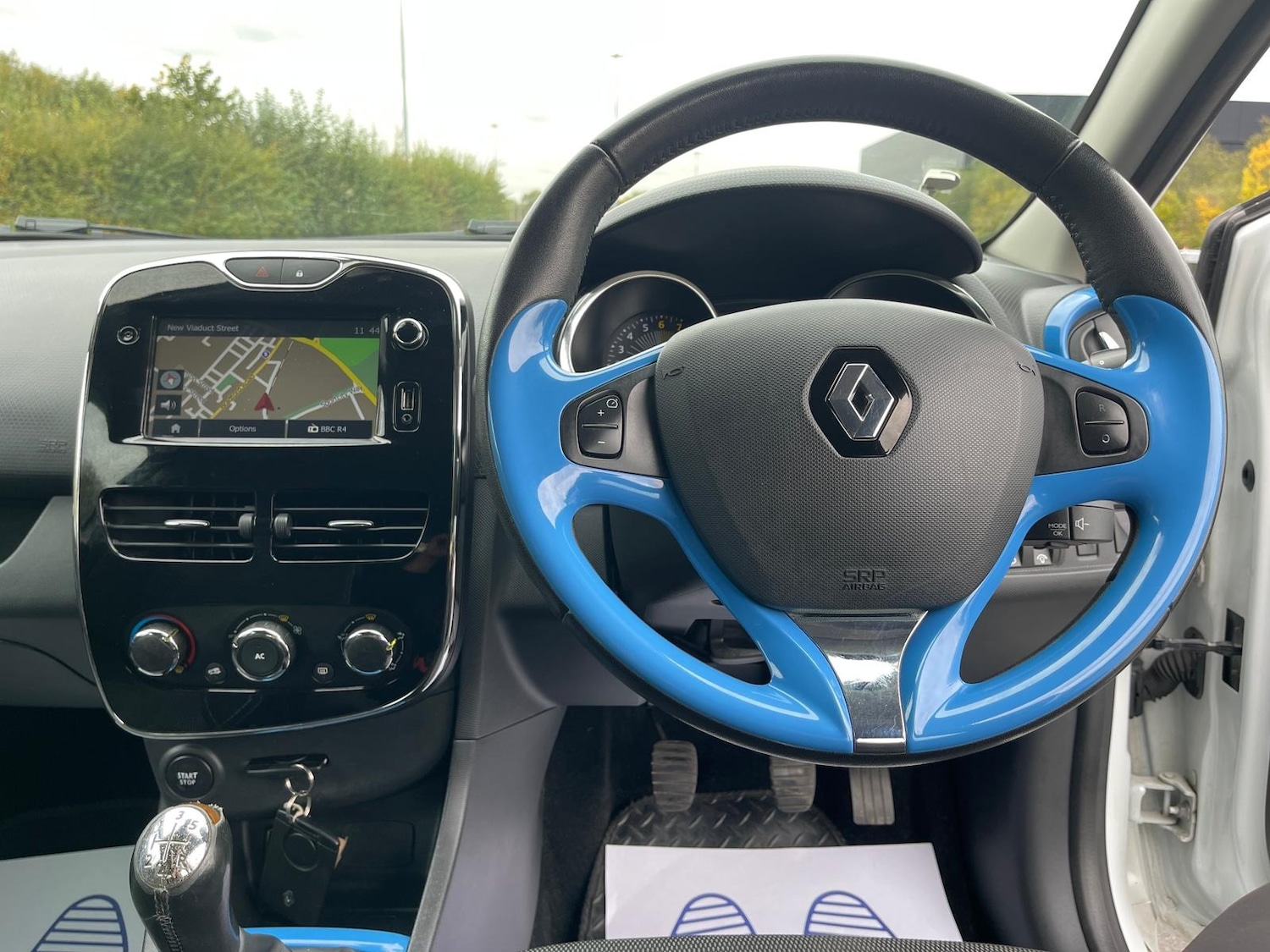 Used Renault Clio 2013 for sale - 76294381: Photo 37