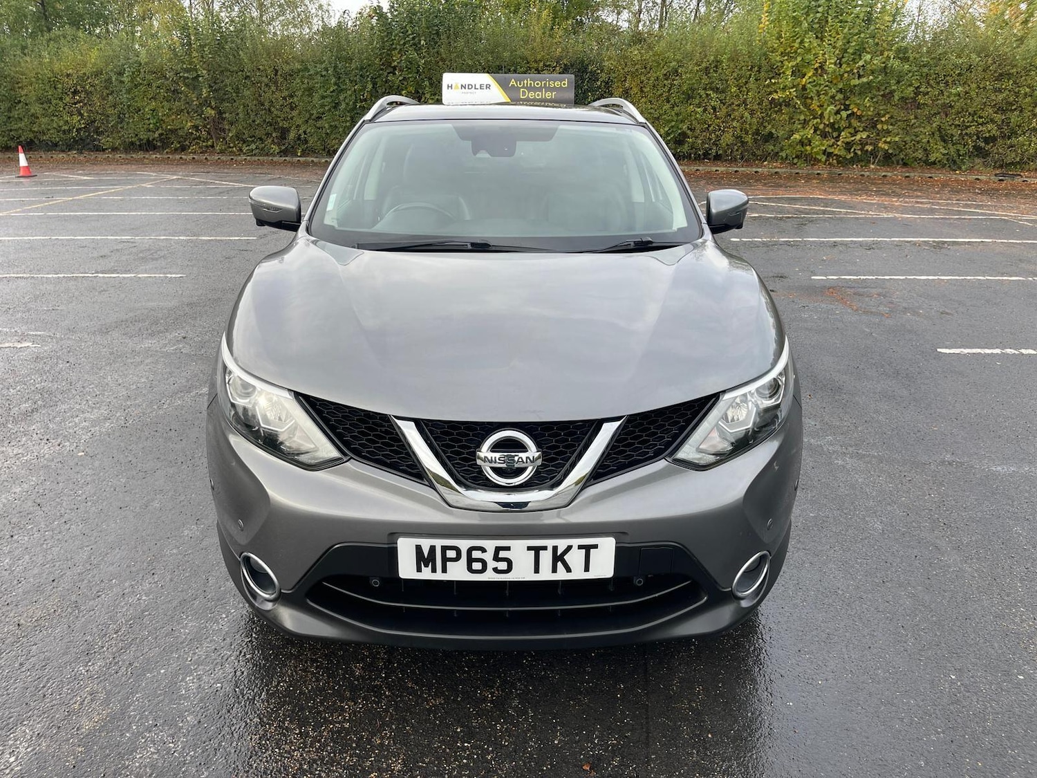 Used Nissan Qashqai 2015 for sale - 76623171: Photo 2