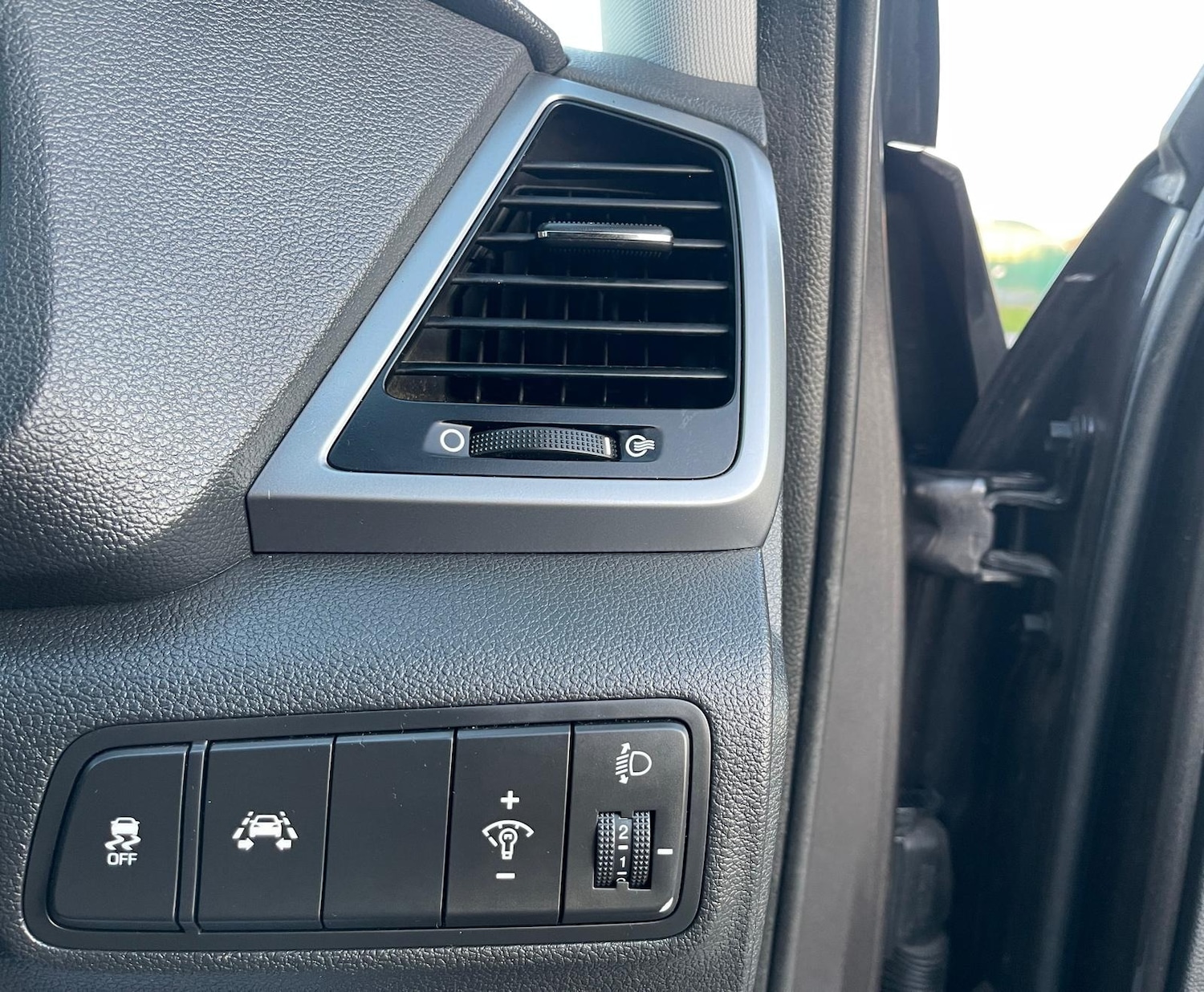 Used Hyundai TUCSON 2016 for sale - 76626457: Photo 42