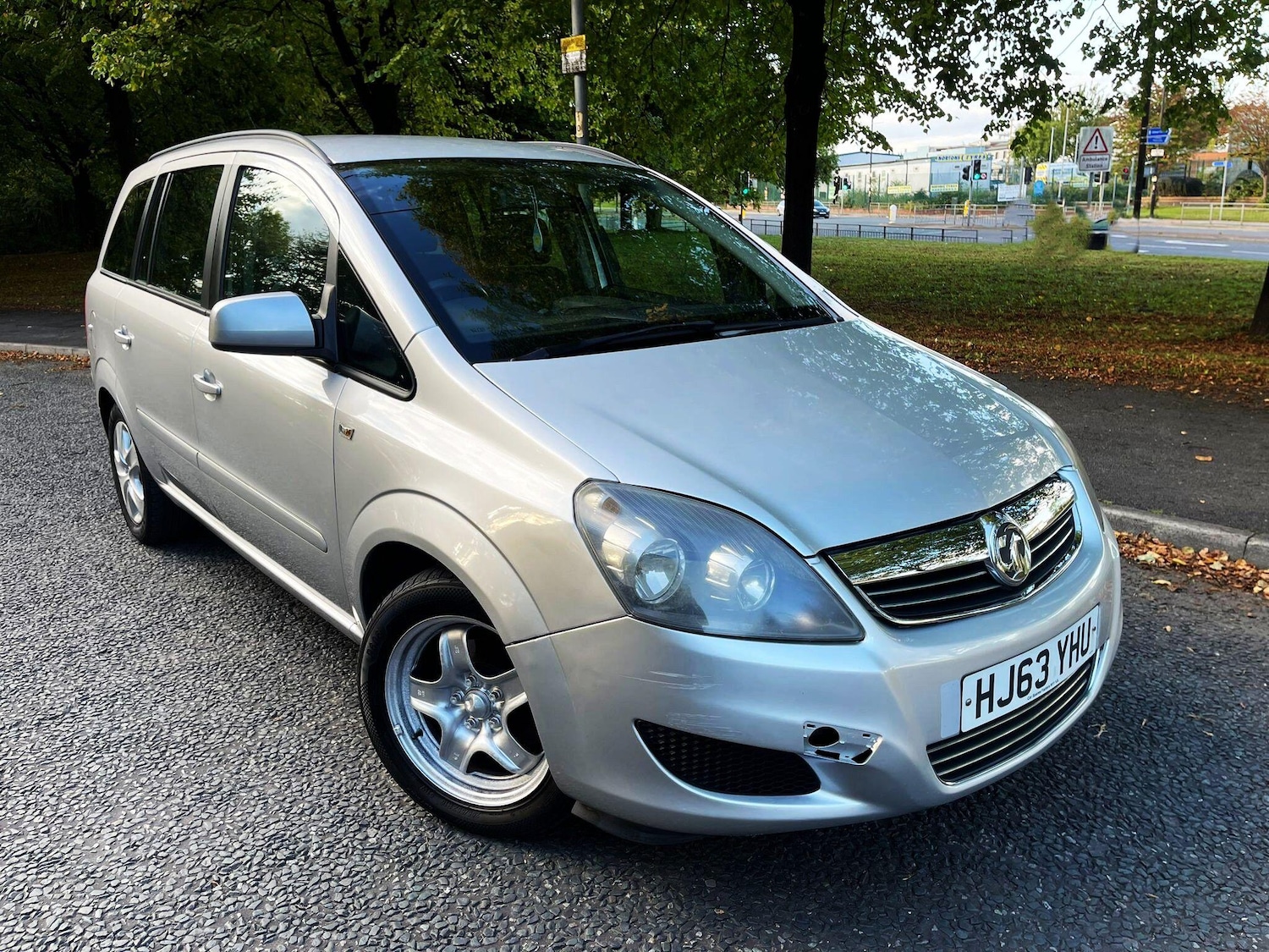 Used Vauxhall Zafira 2013 for sale - 76623170: Photo 1