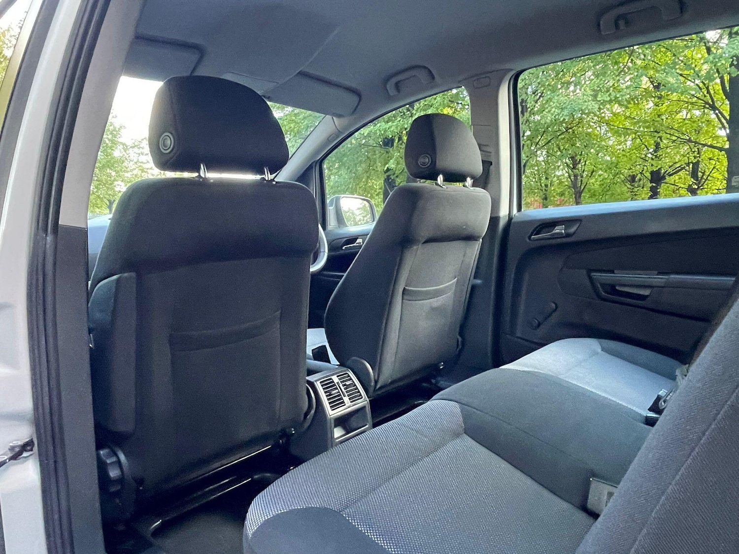 Used Vauxhall Zafira 2013 for sale - 76623170: Photo 27