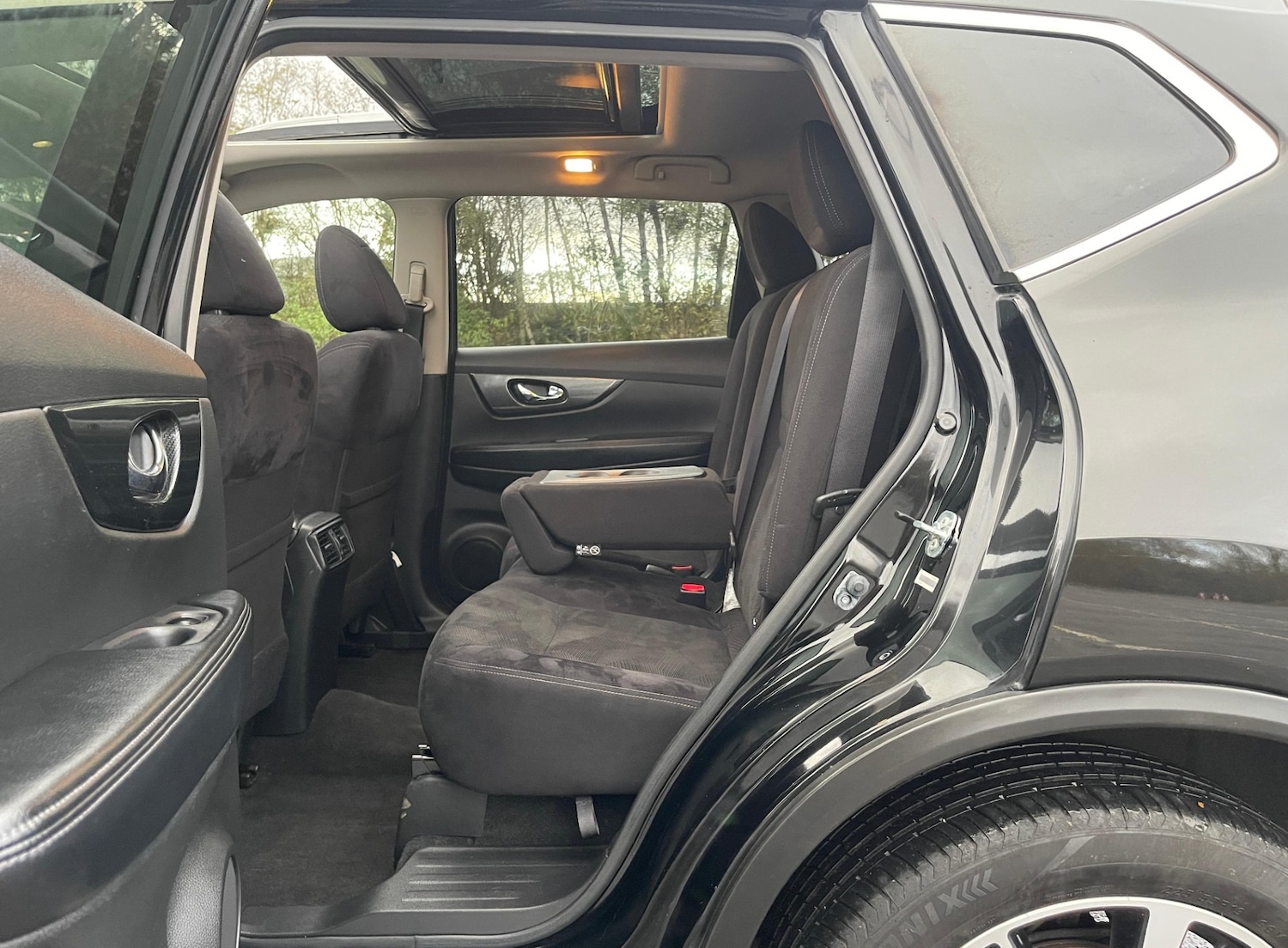 Used Nissan X-Trail 2016 for sale - 76626437: Photo 29