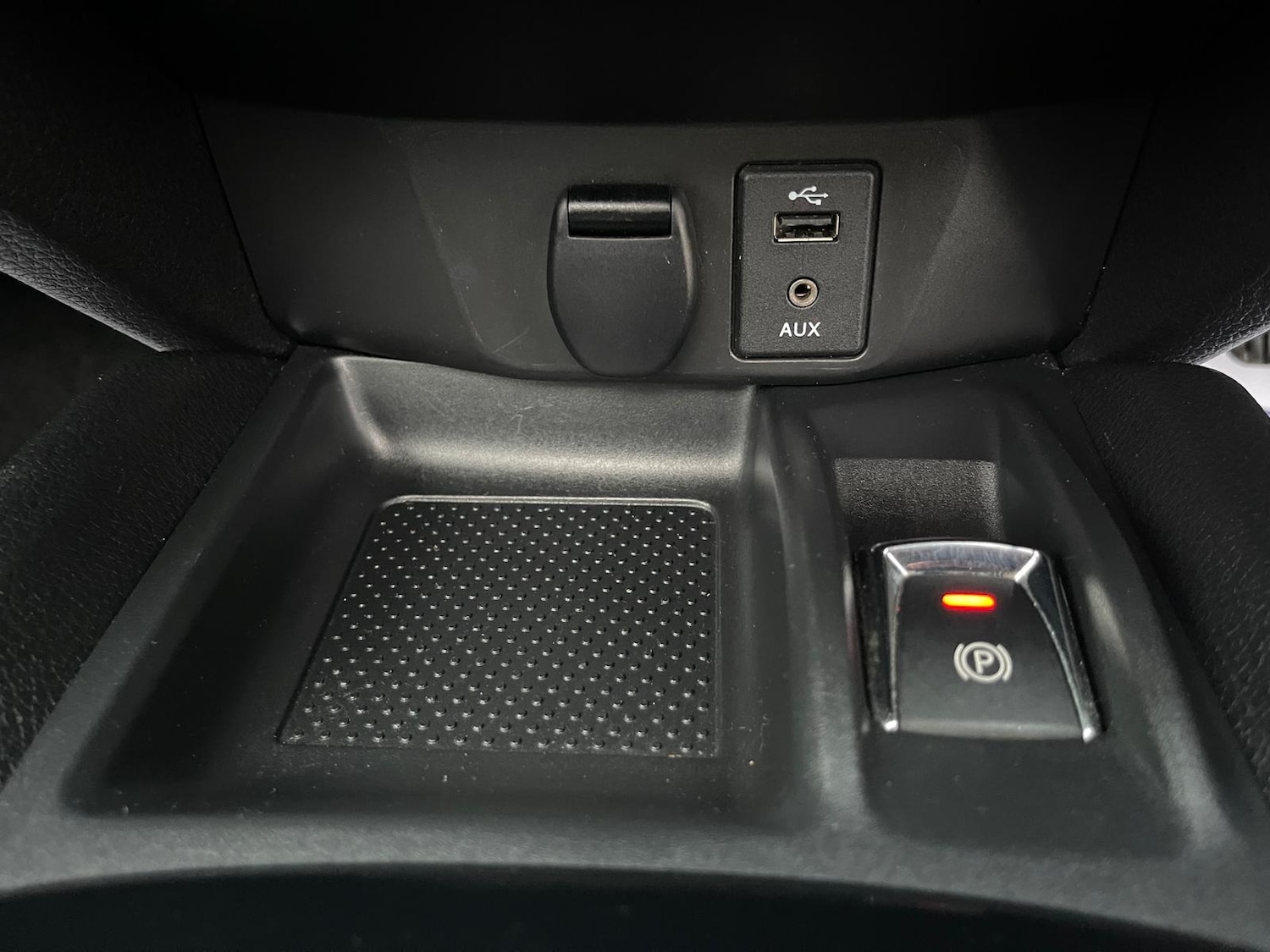 Used Nissan X-Trail 2016 for sale - 76626437: Photo 35