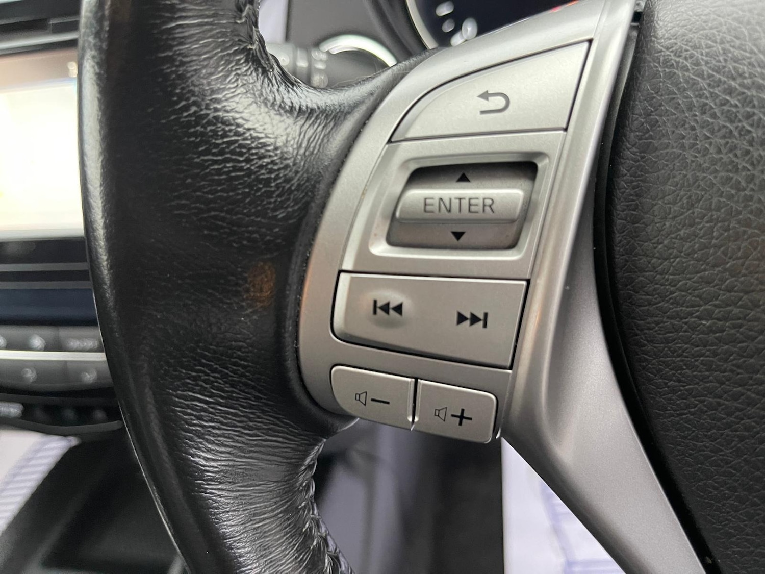 Used Nissan X-Trail 2016 for sale - 76626437: Photo 48