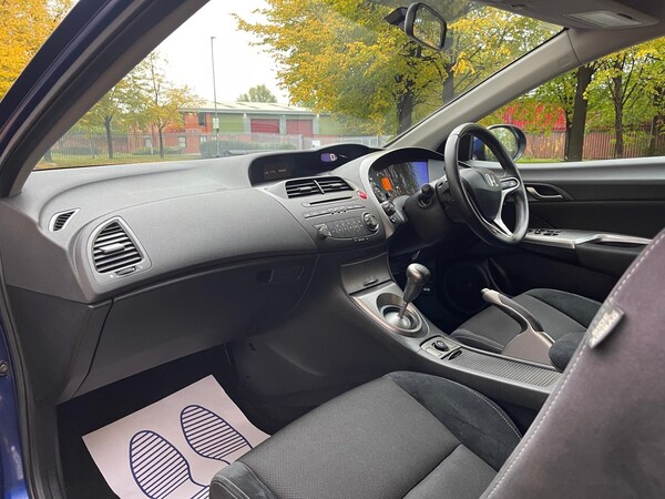 Used Honda Civic 2011 for sale - 76234482: Photo 21