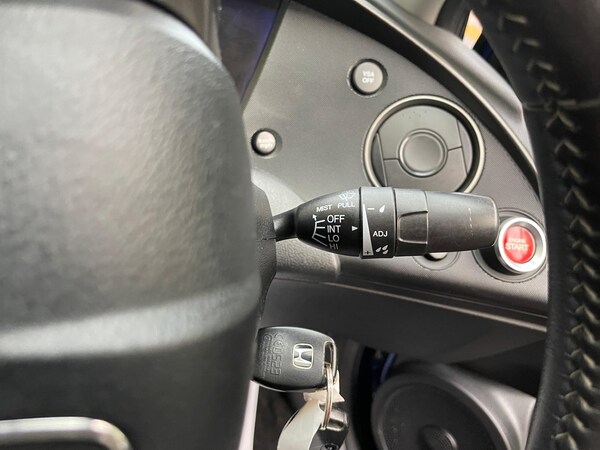 Used Honda Civic 2011 for sale - 76234482: Photo 25