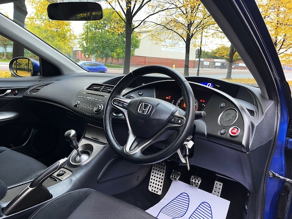 Used Honda Civic 2011 for sale - 76234482: Photo 26