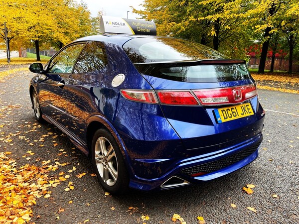 Used Honda Civic 2011 for sale - 76234482: Photo 5