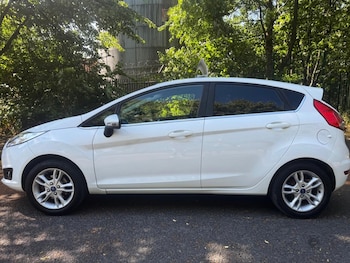 Used Ford Fiesta 2014 for sale - 79208546: Photo