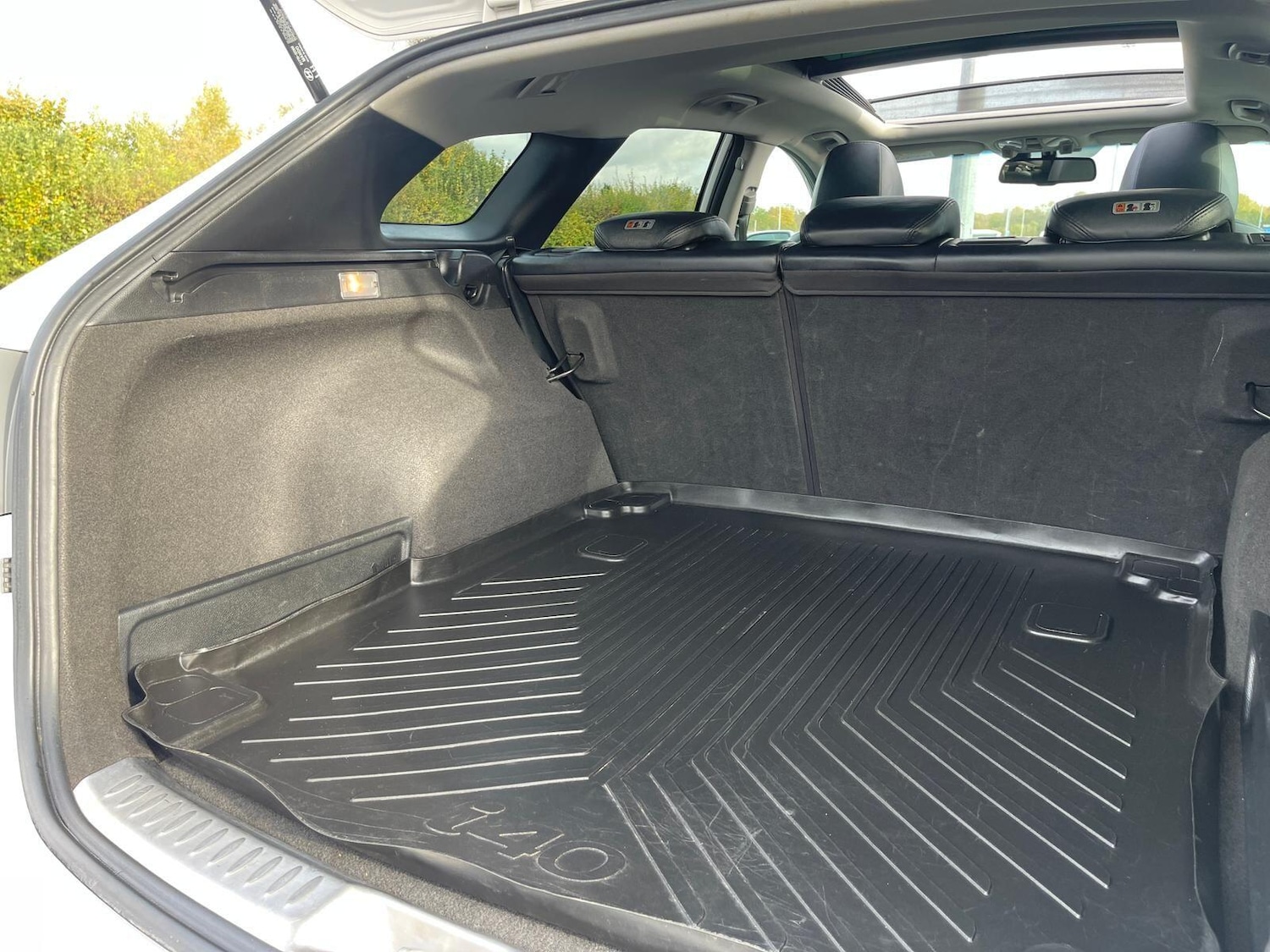 Used Hyundai i40 2015 for sale - 76623161: Photo 51