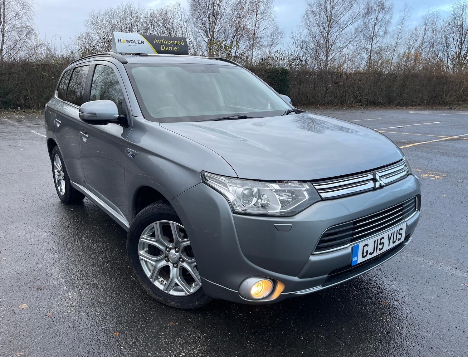 Used Mitsubishi Outlander 2015 for sale - 76830969: Photo 1
