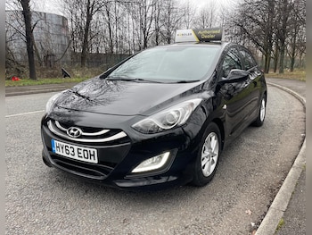 Used Hyundai i30 2013 for sale - 77665127: Photo