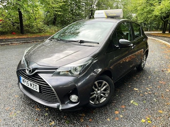 Used Toyota Yaris 2015 for sale - 76623139: Photo