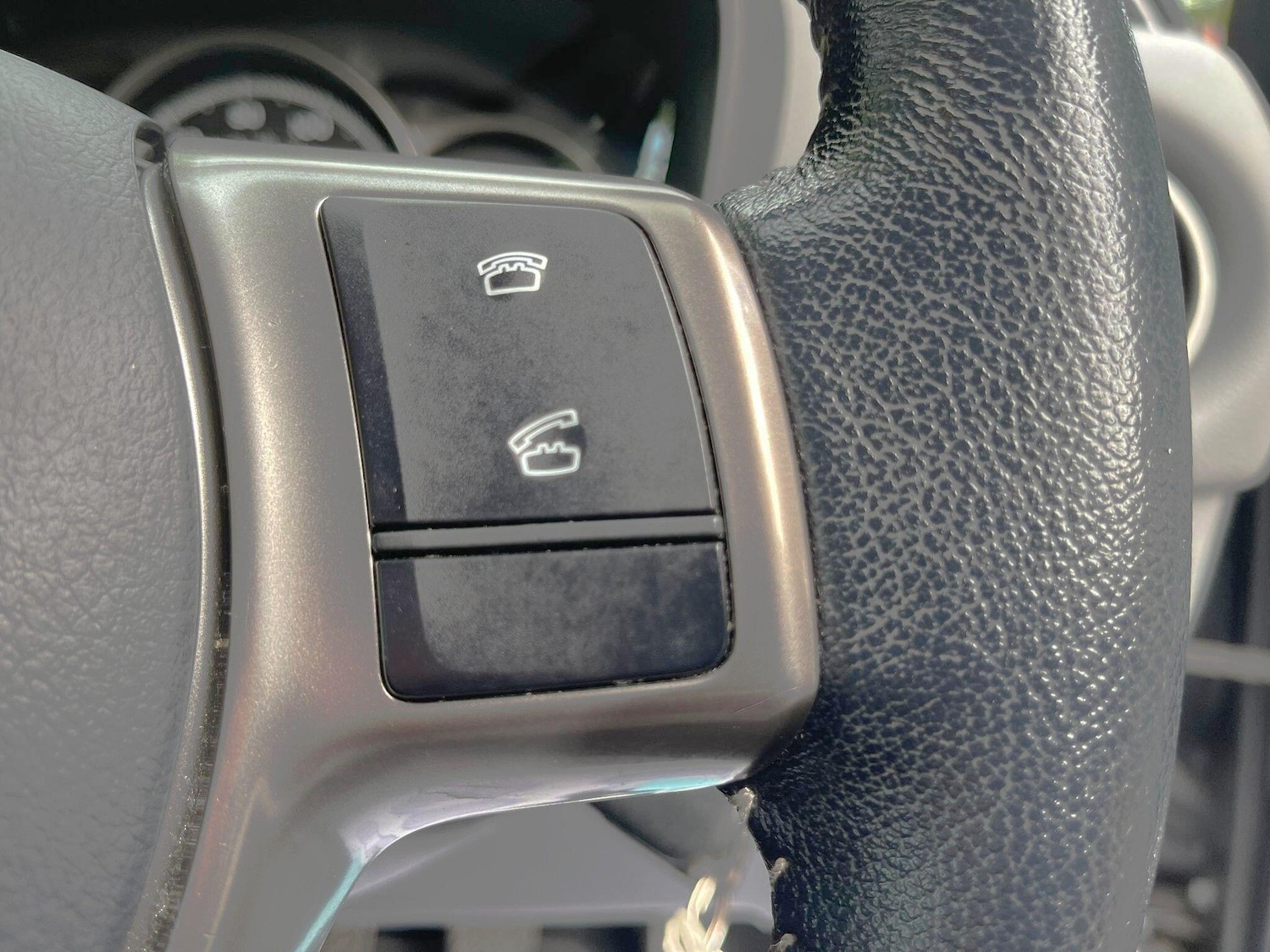 Used Toyota Yaris 2015 for sale - 76623139: Photo 32