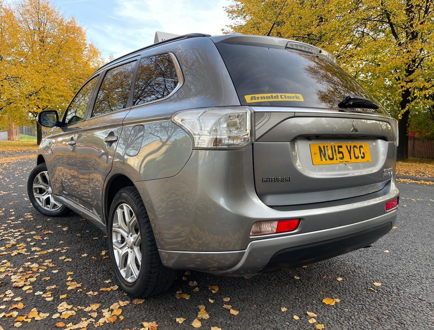 Used Mitsubishi Outlander 2015 for sale - 76579861: Photo 10