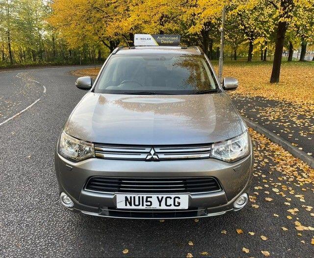 Used Mitsubishi Outlander 2015 for sale - 76579861: Photo 2