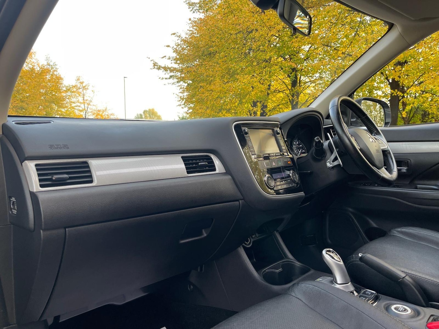 Used Mitsubishi Outlander 2015 for sale - 76579861: Photo 24