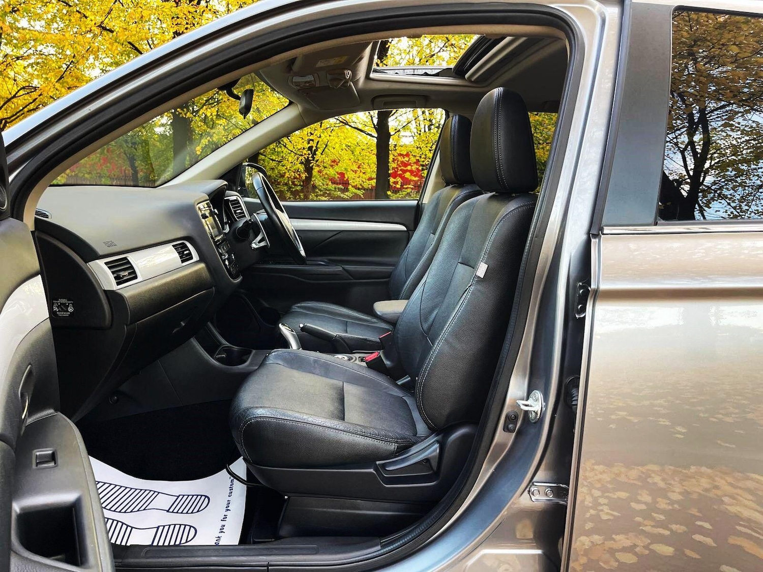 Used Mitsubishi Outlander 2015 for sale - 76579861: Photo 25