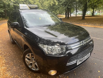 Used Mitsubishi Outlander 2015 for sale - 79297886: Photo