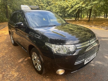 Used Mitsubishi Outlander 2015 for sale - 79297886: Photo