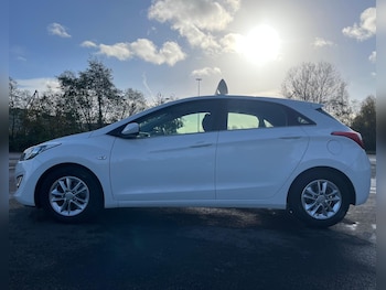 Used Hyundai i30 2016 for sale - 76542518: Photo