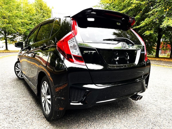 Used Honda Fit 2013 for sale - 75582714: Photo 14