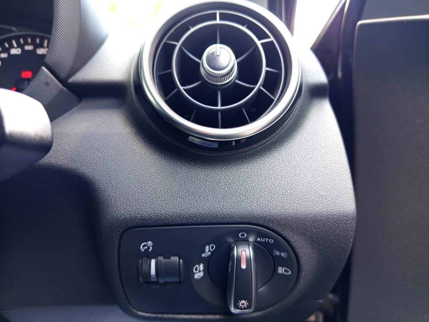 Used Audi A1 for sale - 76593405: Photo 41