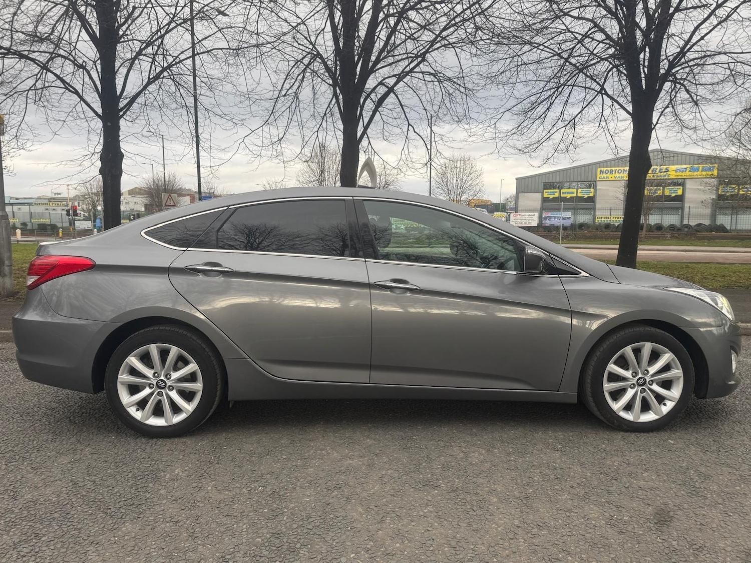 Used Hyundai i40 2013 for sale - 77664956: Photo 8