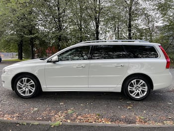 Used Volvo V70 2015 for sale - 79731642: Photo