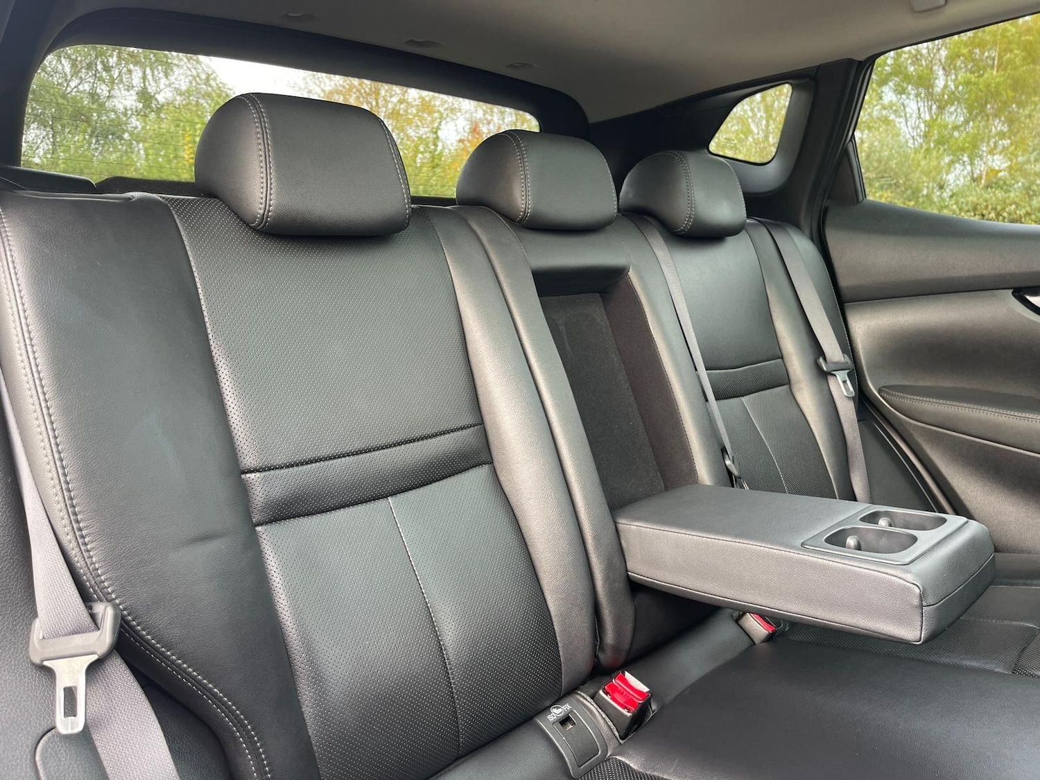 Used Nissan Qashqai 2015 for sale - 76593421: Photo 24