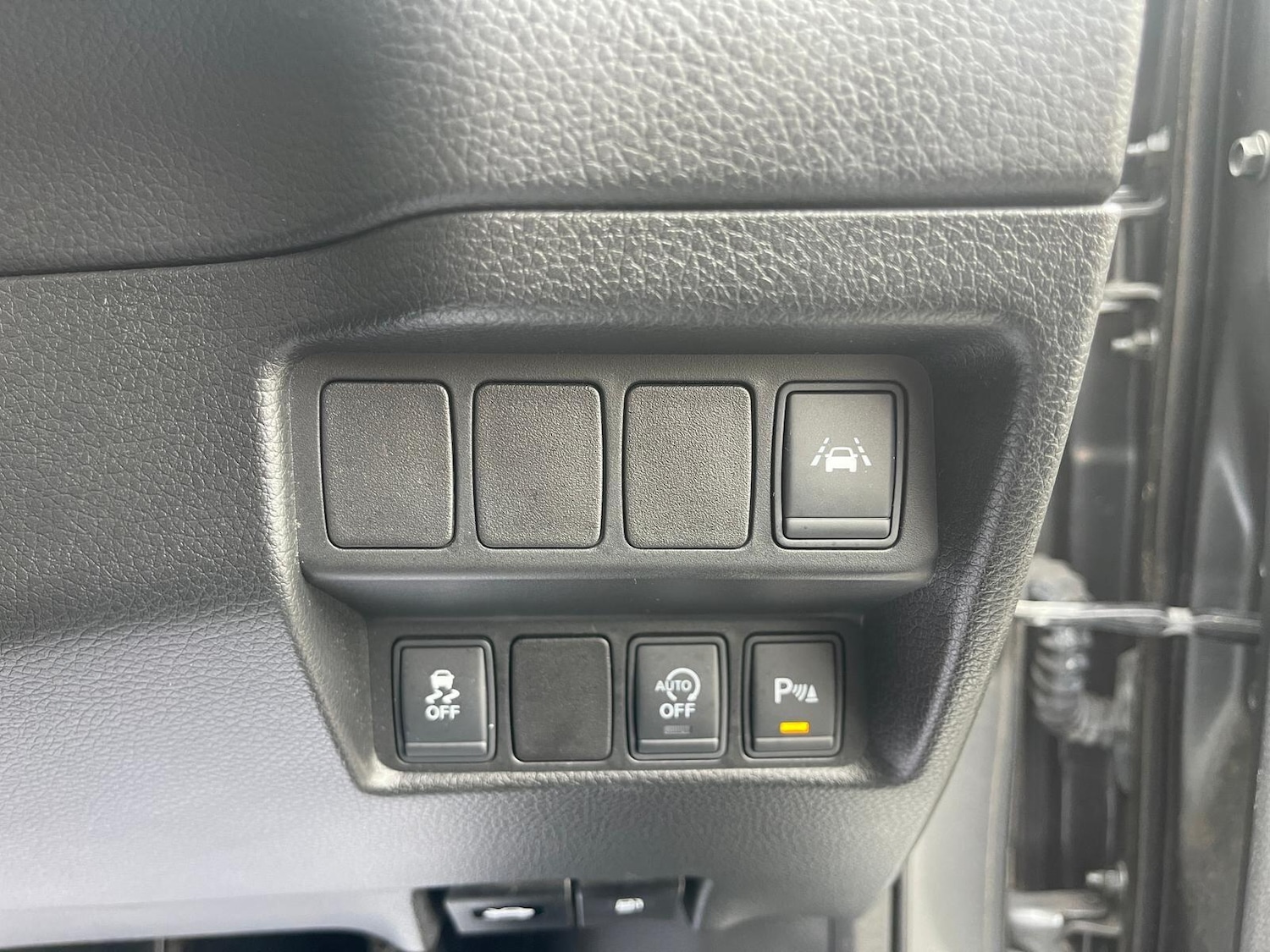 Used Nissan Qashqai 2015 for sale - 76593421: Photo 32