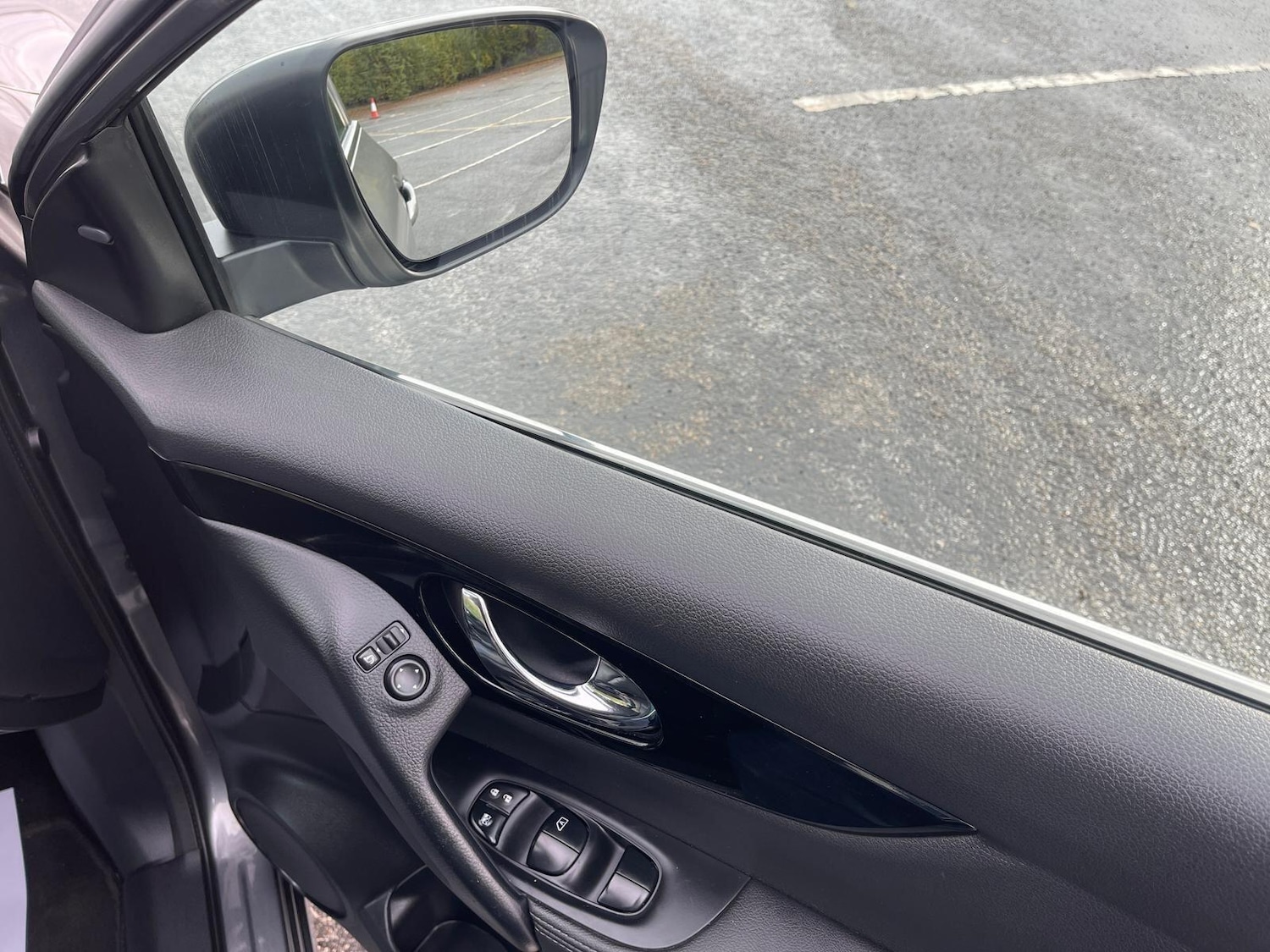 Used Nissan Qashqai 2015 for sale - 76593421: Photo 33