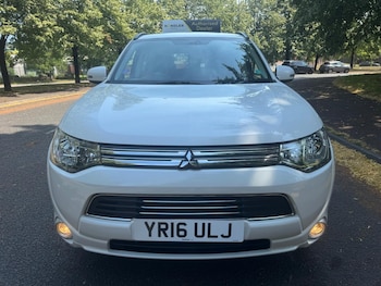 Used Mitsubishi Outlander 2016 for sale - 79196216: Photo