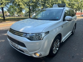 Used Mitsubishi Outlander 2016 for sale - 79196216: Photo