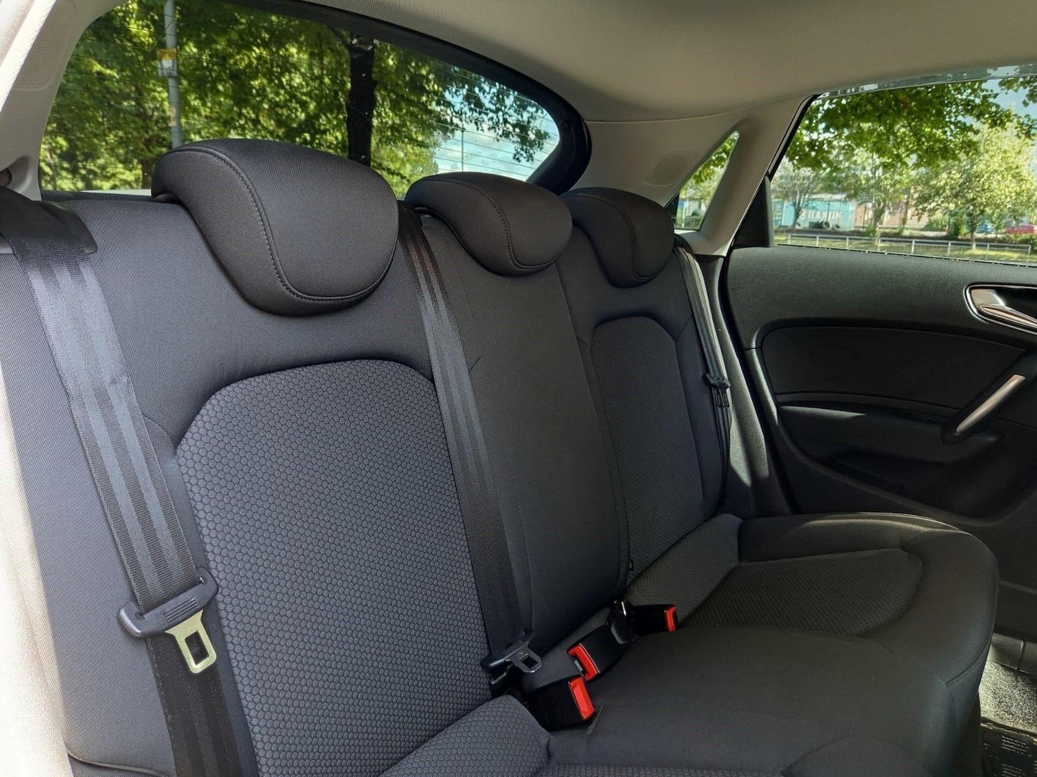 Used Audi A1 for sale - 76593396: Photo 25