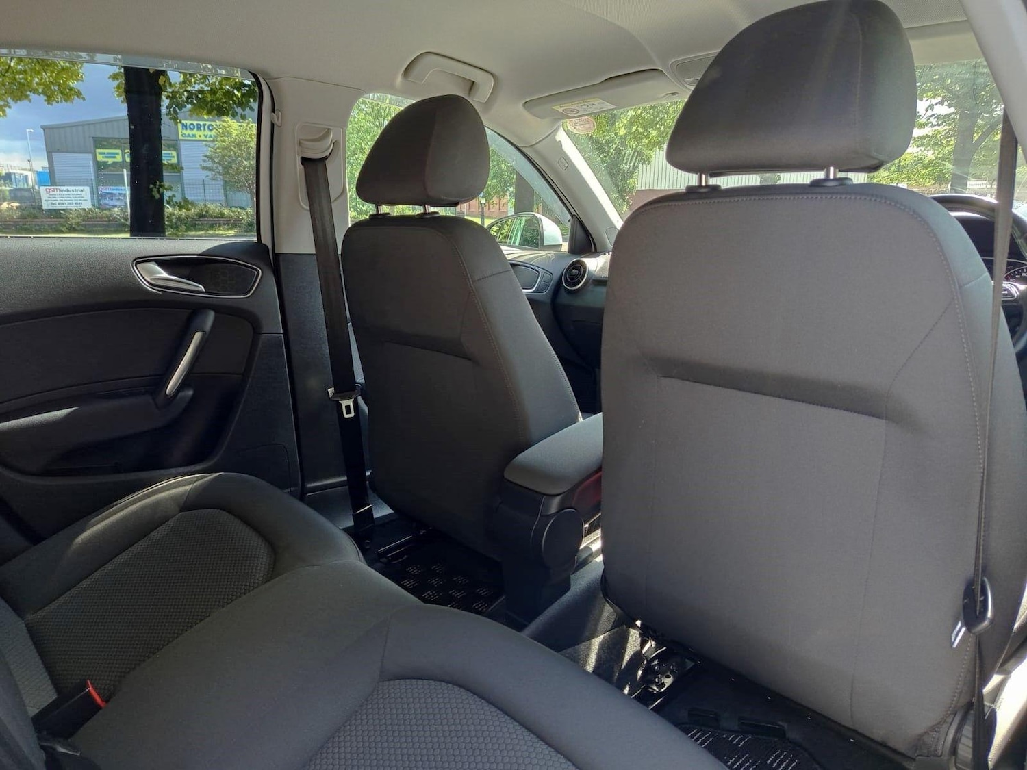 Used Audi A1 for sale - 76593396: Photo 26