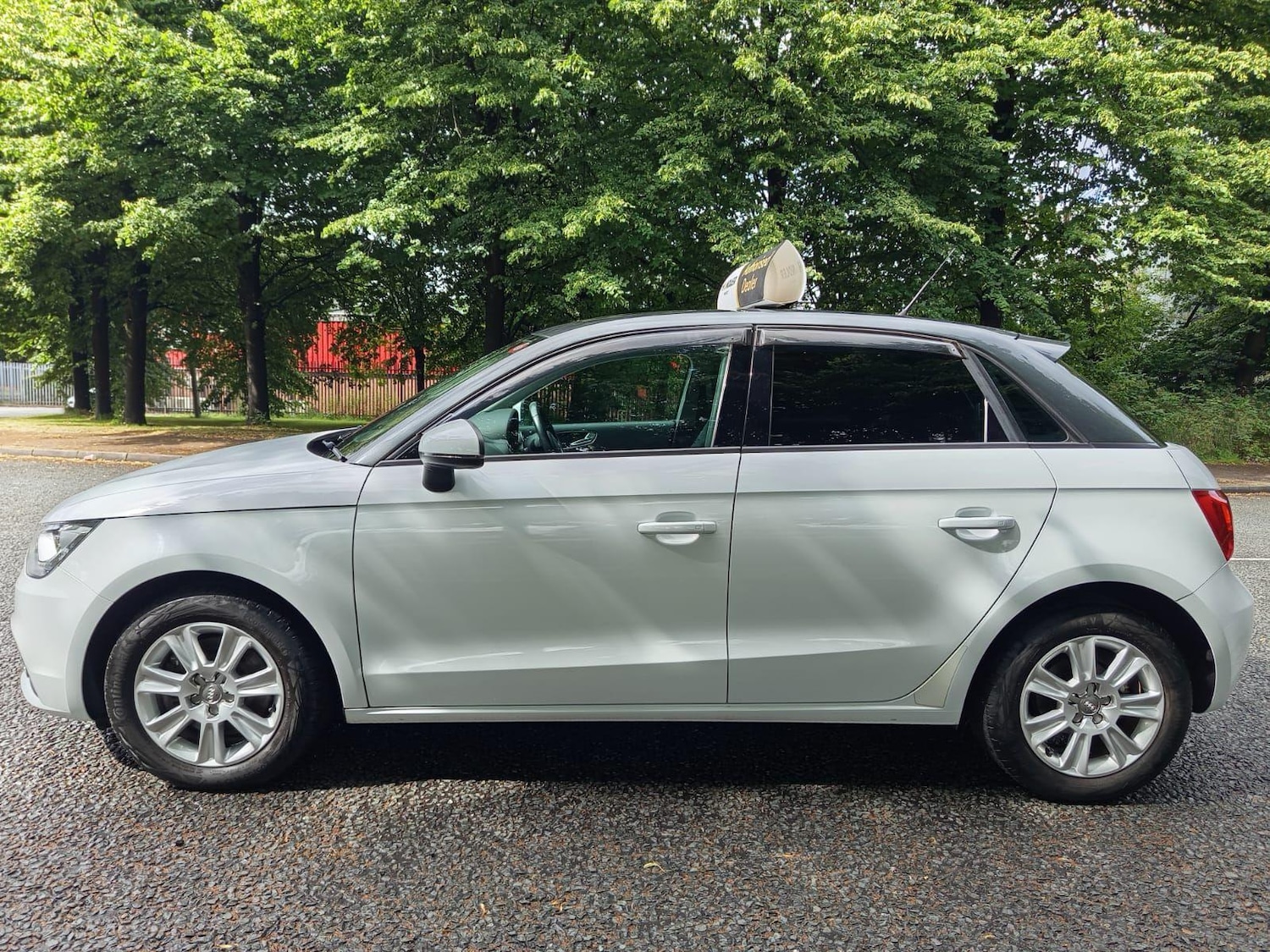 Used Audi A1 for sale - 76593396: Photo 4