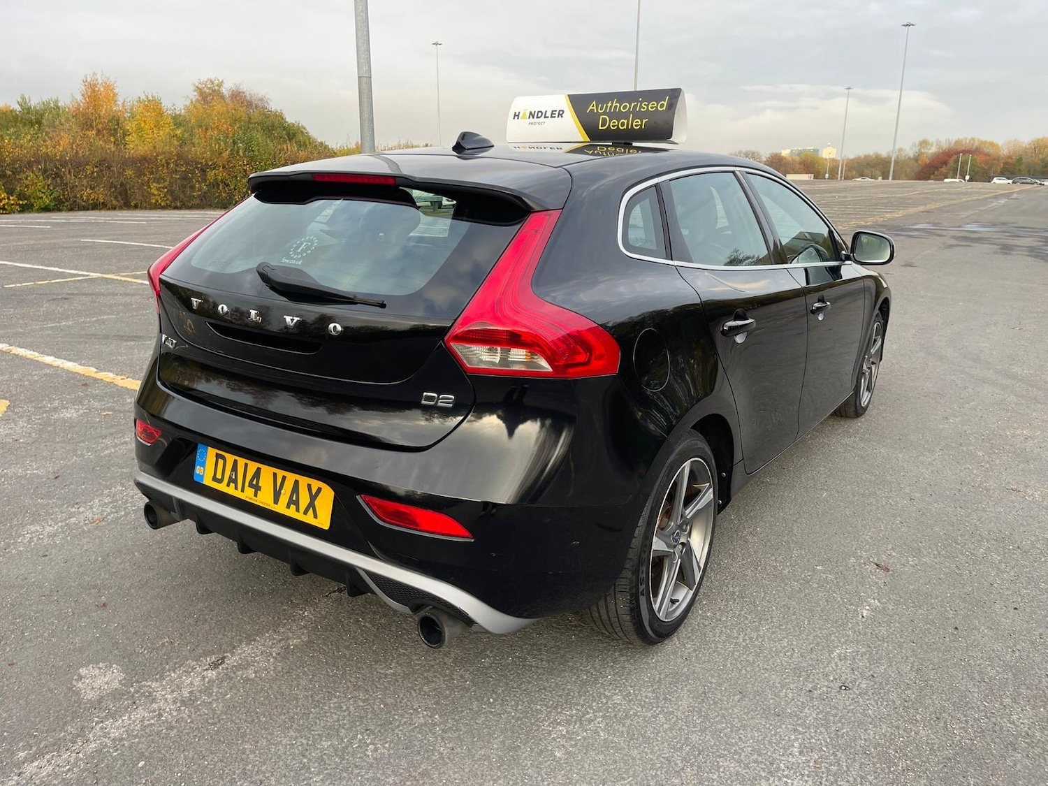 Used Volvo V40 2014 for sale - 76623146: Photo 12