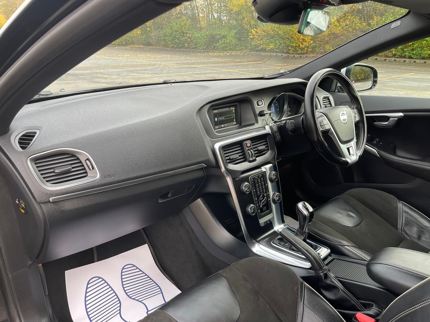 Used Volvo V40 2014 for sale - 76623146: Photo 20