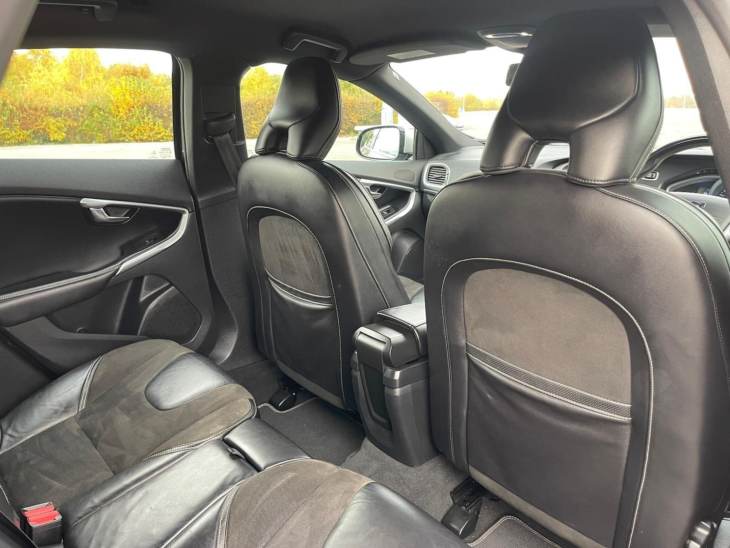 Used Volvo V40 2014 for sale - 76623146: Photo 27