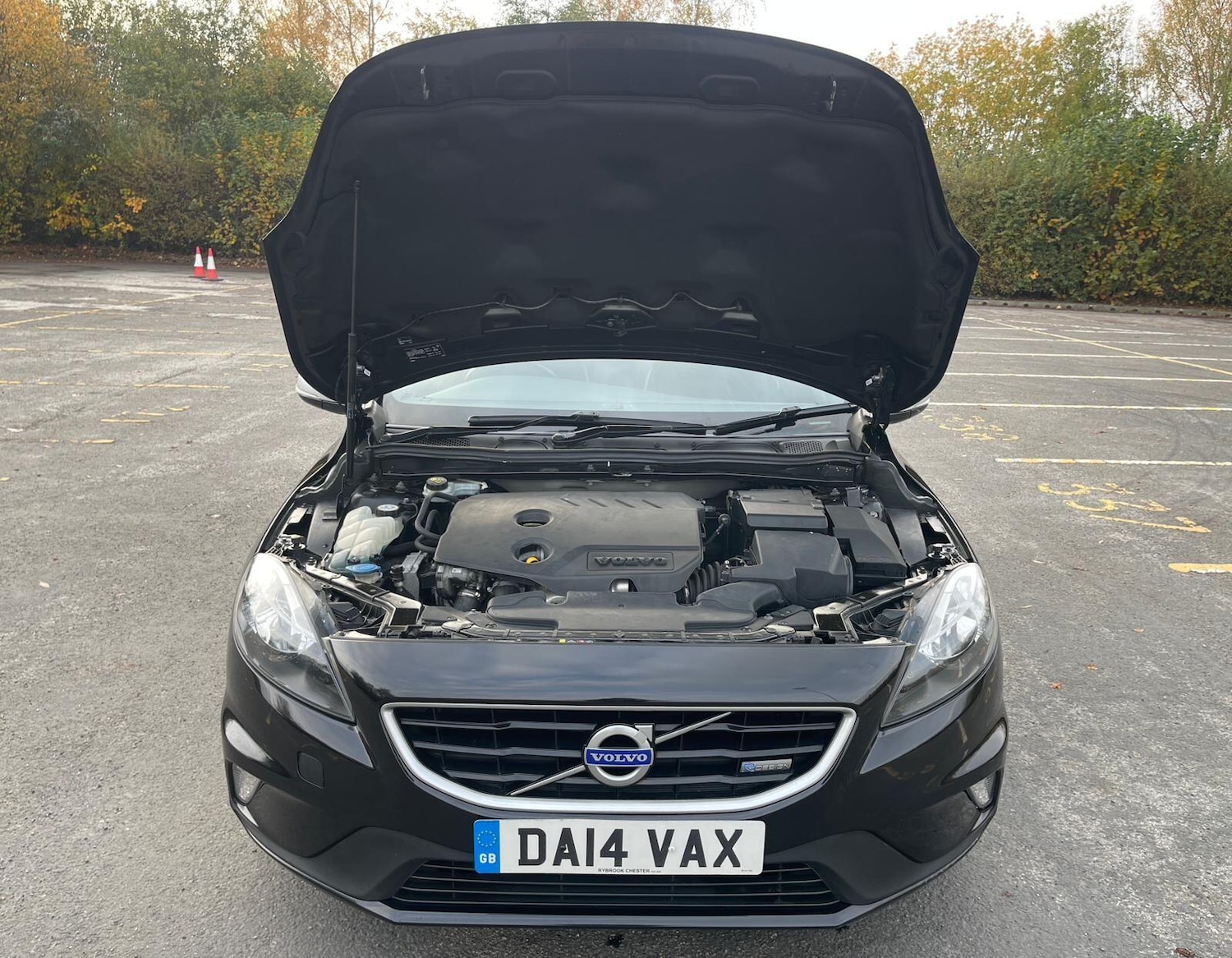 Used Volvo V40 2014 for sale - 76623146: Photo 35