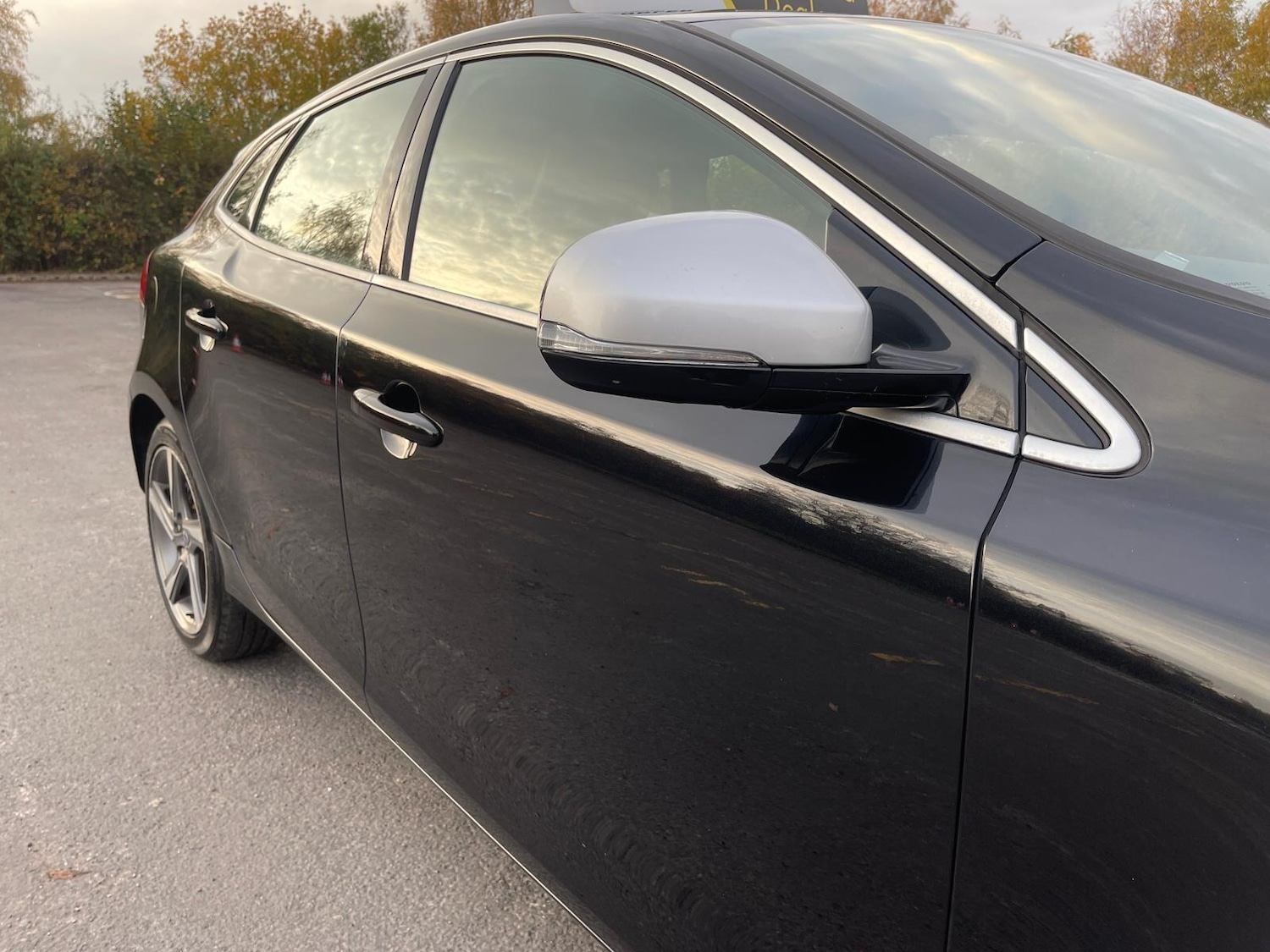 Used Volvo V40 2014 for sale - 76623146: Photo 39