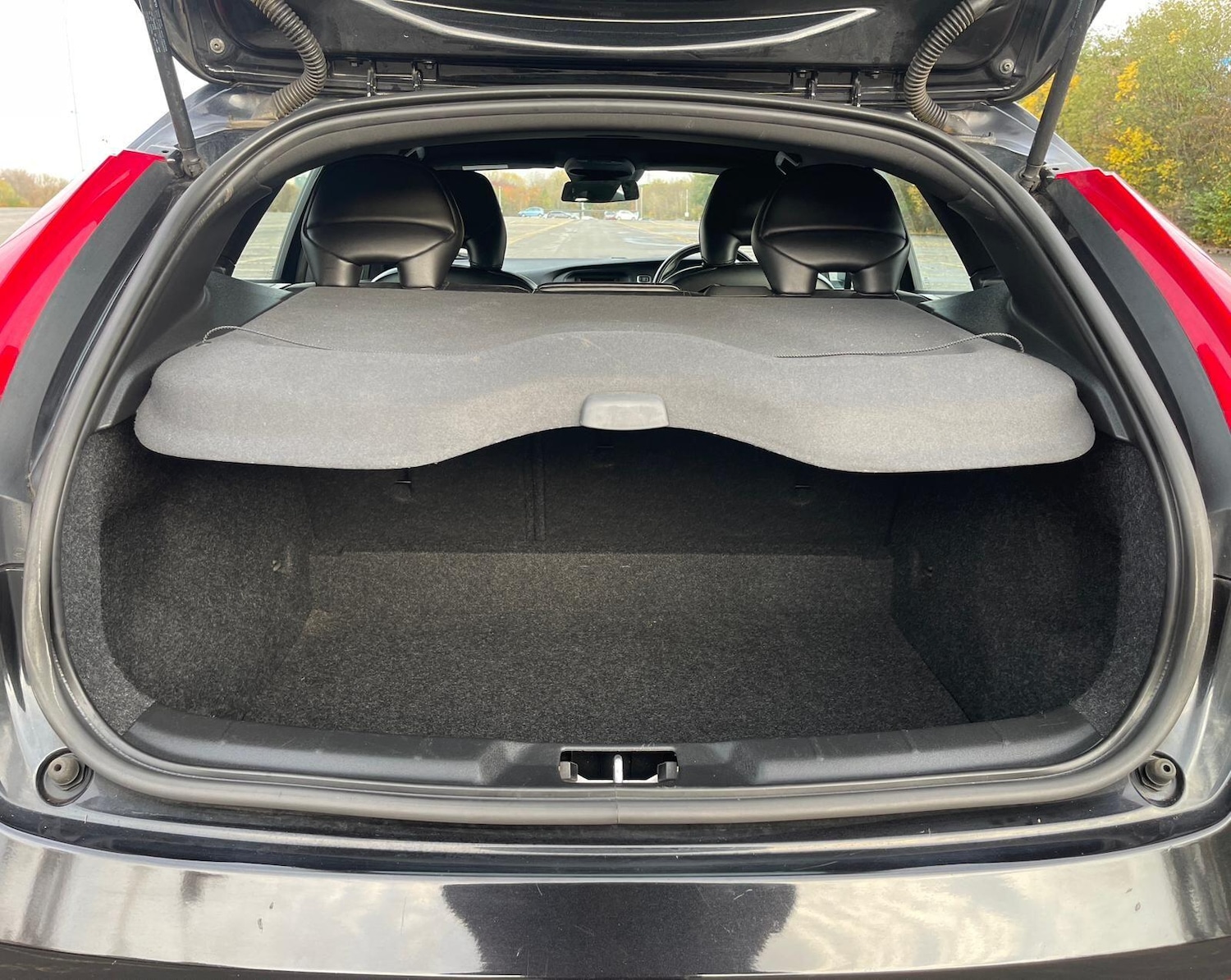 Used Volvo V40 2014 for sale - 76623146: Photo 40