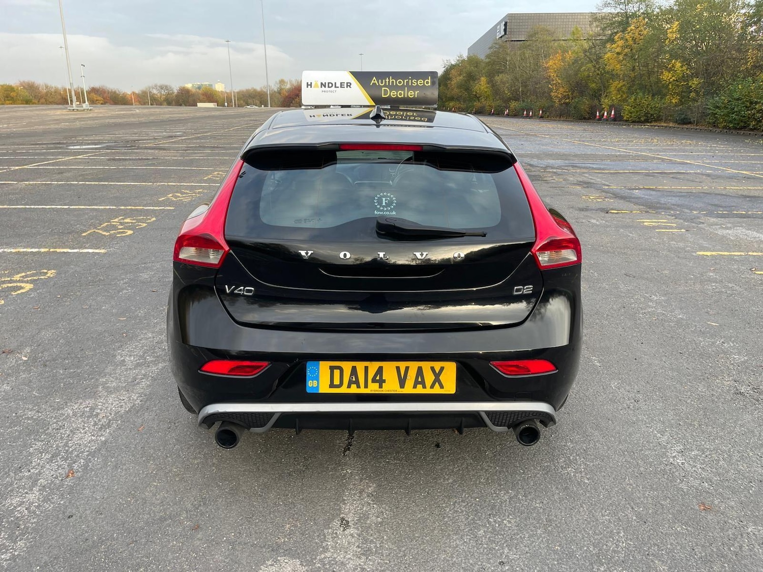 Used Volvo V40 2014 for sale - 76623146: Photo 9