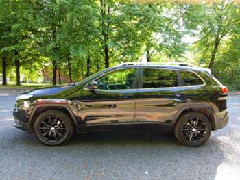 Used Jeep Cherokee 2015 for sale - 74589504: Photo